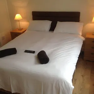 boscombe-reef-hotel.bournemouth-hotels.org/