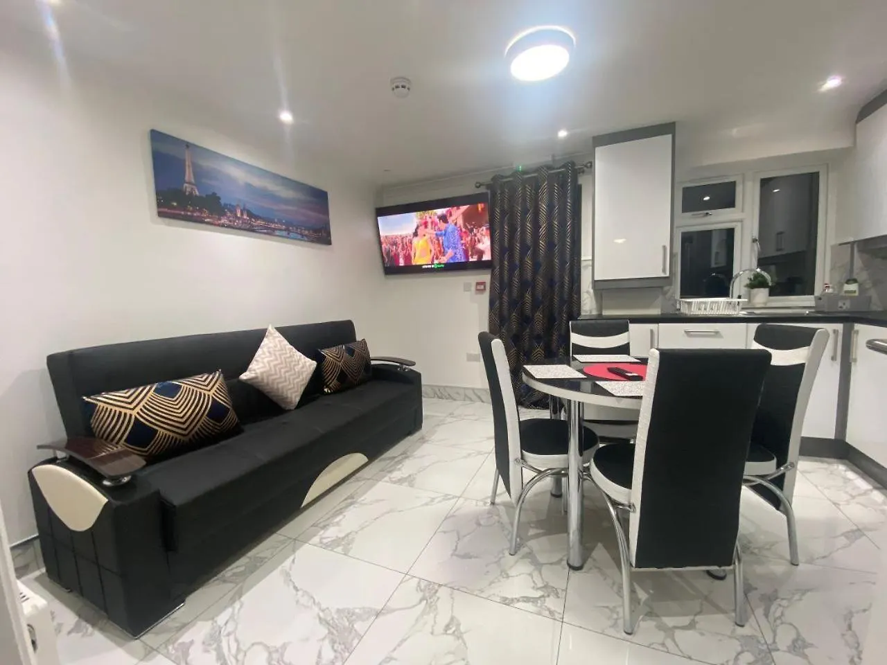 The Royal Boutique Oxford Lodge By London Sleep 6 Hayes  Apartment Hayes (Greater London)