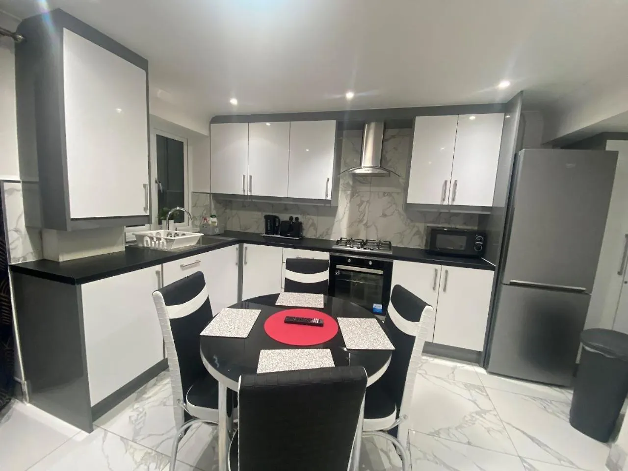 Apartment The Royal Boutique Oxford Lodge By London Sleep 6 Hayes