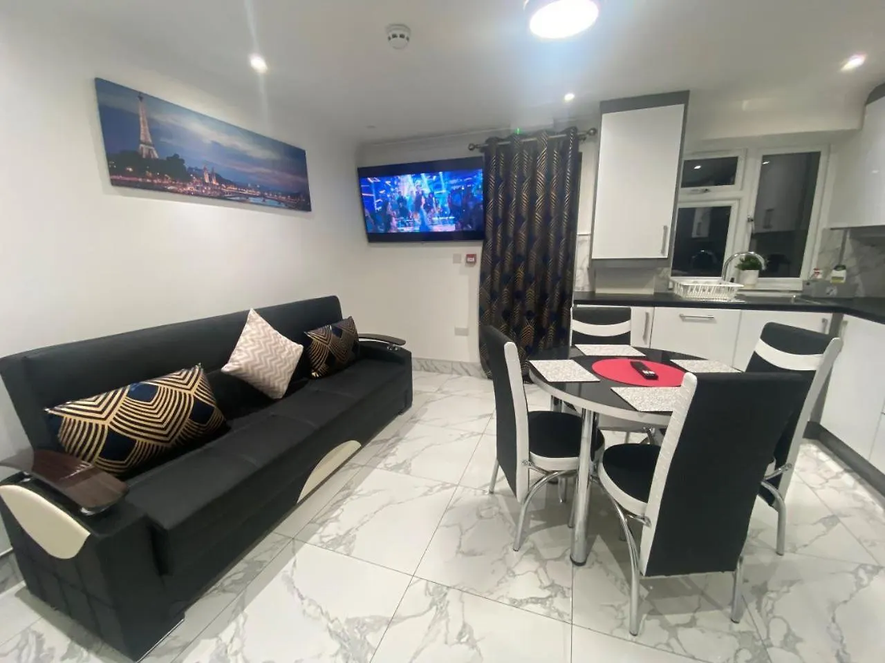 The Royal Boutique Oxford Lodge By London Sleep 6 Hayes  Großbritannien